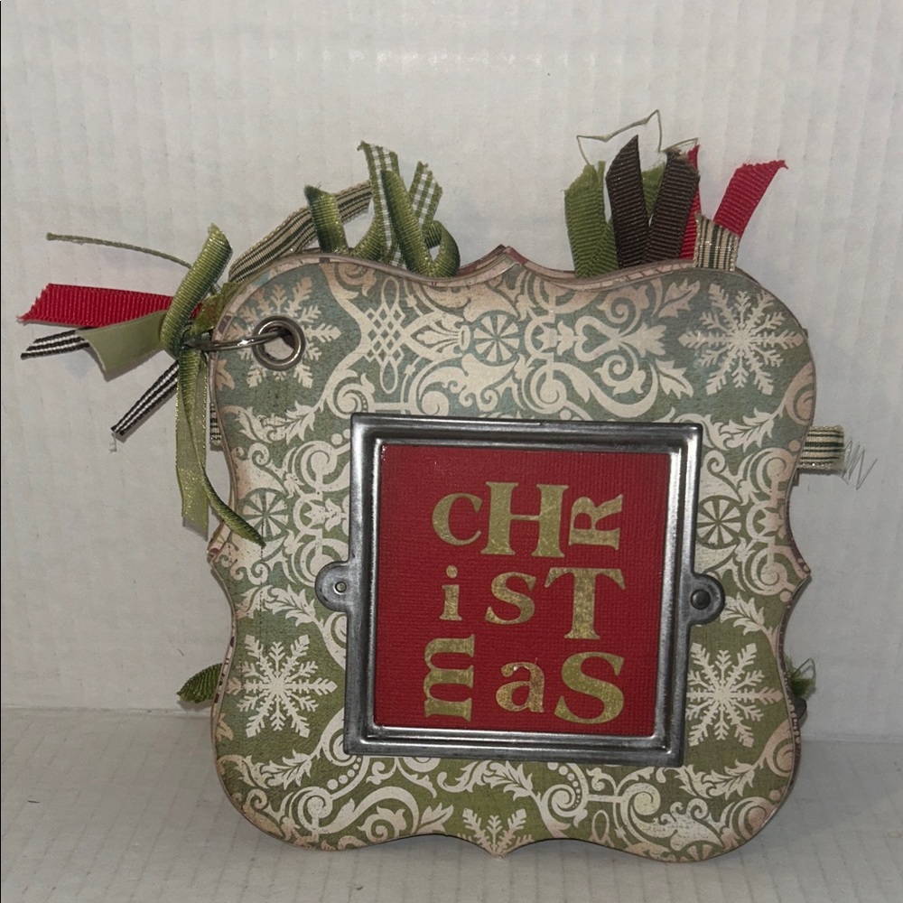 Christmas Mini Scrapbook Flip Book Board with Ribbon Accents